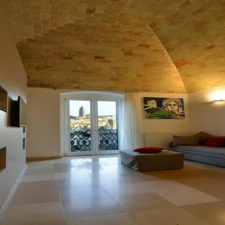Una Vista Di Abate Nella Bella Citta * Matera