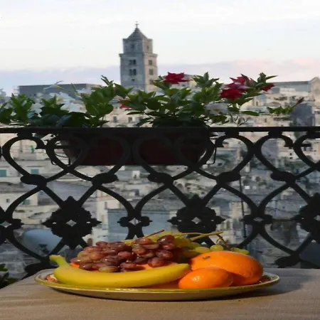Una Vista Di Abate Nella Bella Citta * Матера